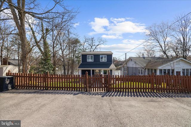787 POWHATAN BEACH RD, Pasadena, MD 21122