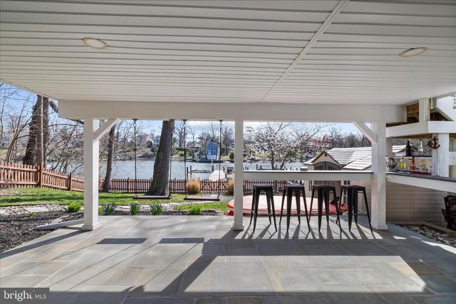 787 POWHATAN BEACH RD, Pasadena, MD 21122