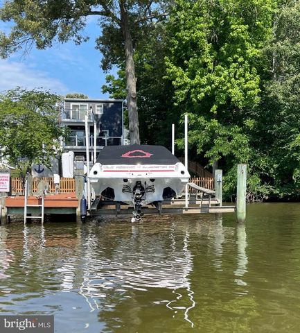 787 POWHATAN BEACH RD, Pasadena, MD 21122