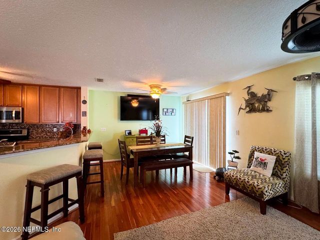 6700 BOWDEN Road 404, Jacksonville, FL 32216