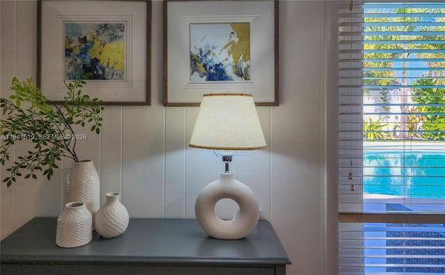 4420 NE 15th Ave, Oakland Park, FL 33334