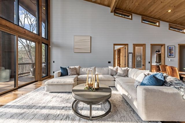 95 Woodhaven, Blue Ridge, GA 30513