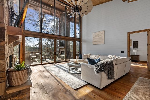 95 Woodhaven, Blue Ridge, GA 30513