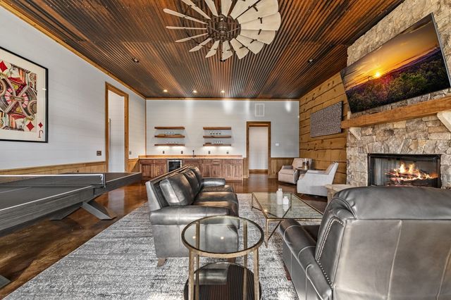 95 Woodhaven, Blue Ridge, GA 30513