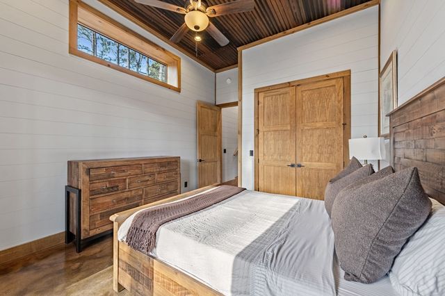 95 Woodhaven, Blue Ridge, GA 30513