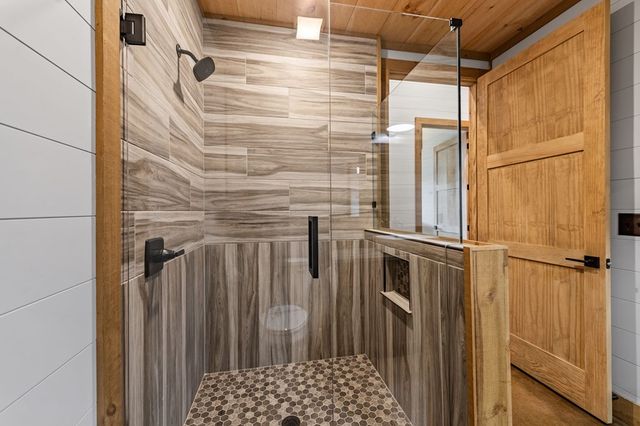 95 Woodhaven, Blue Ridge, GA 30513