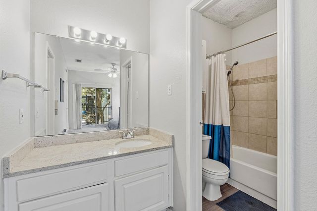 12166 Metric BLVD 219, Austin, TX 78758