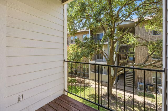 12166 Metric BLVD 219, Austin, TX 78758