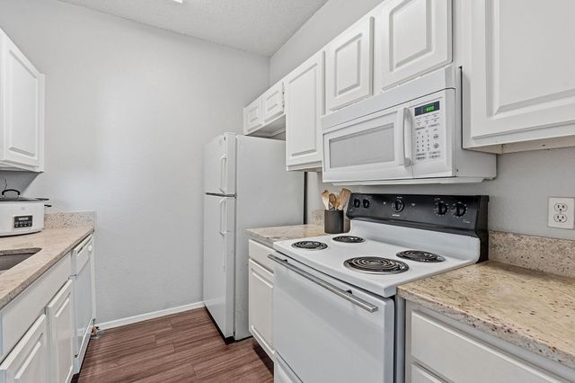 12166 Metric BLVD 219, Austin, TX 78758