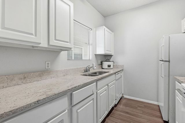 12166 Metric BLVD 219, Austin, TX 78758