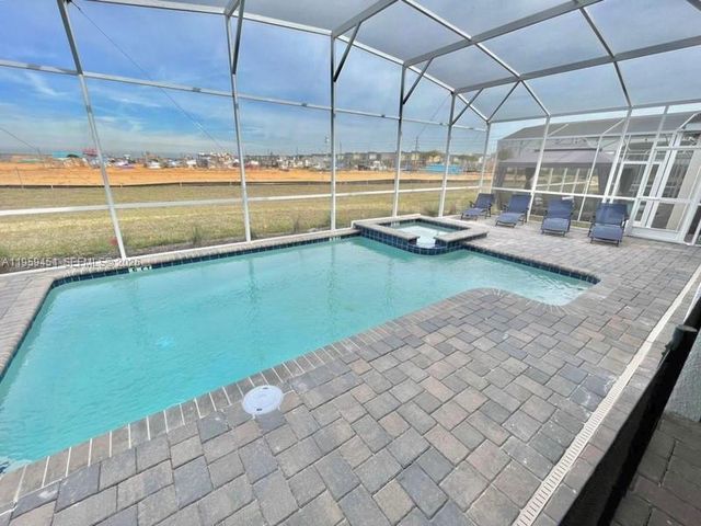 9338 Sommerset Hills, Davenport, FL 33896