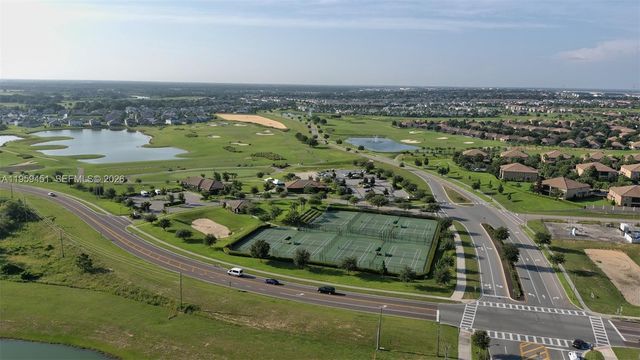 9338 Sommerset Hills, Davenport, FL 33896