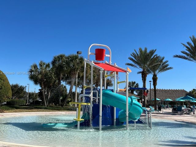 9338 Sommerset Hills, Davenport, FL 33896