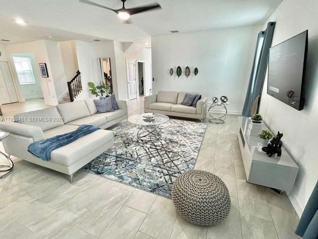 9338 Sommerset Hills, Davenport, FL 33896