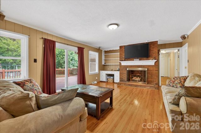 6201 Deliah Lane, Charlotte, NC 28215