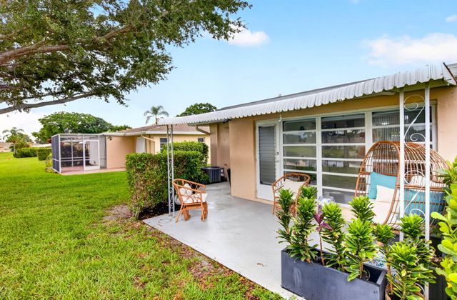 8967 Belle Aire Drive, Boca Raton, FL 33433
