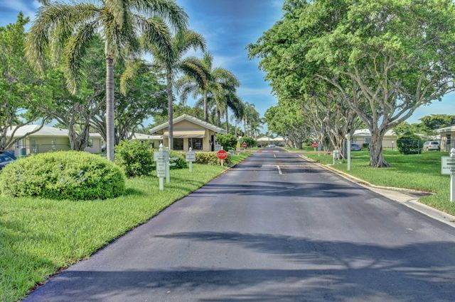 8967 Belle Aire Drive, Boca Raton, FL 33433