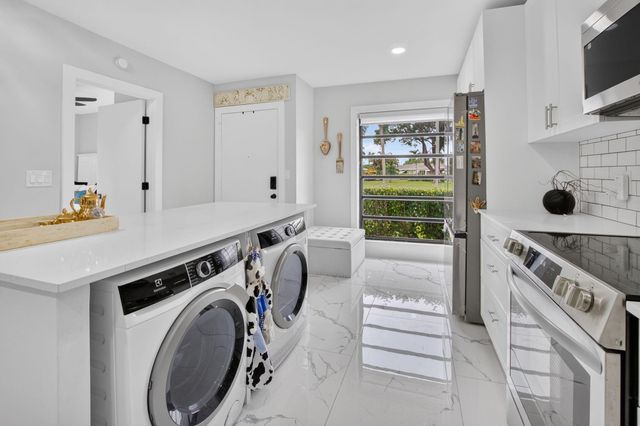 8967 Belle Aire Drive, Boca Raton, FL 33433