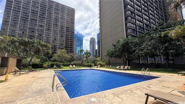 1255 Nuuanu Avenue E3203, Honolulu, HI 96817