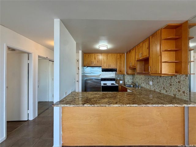 1255 Nuuanu Avenue E3203, Honolulu, HI 96817