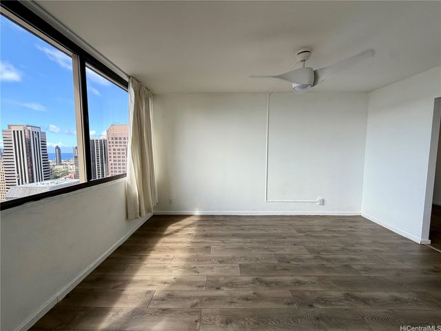 1255 Nuuanu Avenue E3203, Honolulu, HI 96817
