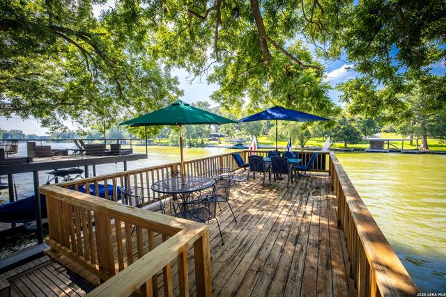 1186 HAPPY HAVEN RD, Mcqueeney, TX 78123