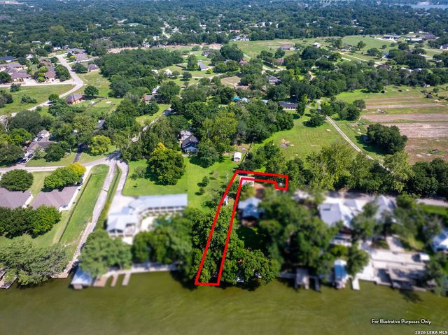 1186 HAPPY HAVEN RD, Mcqueeney, TX 78123