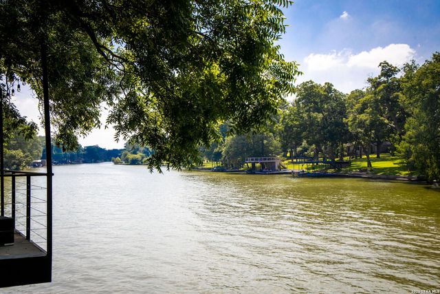 1186 HAPPY HAVEN RD, Mcqueeney, TX 78123