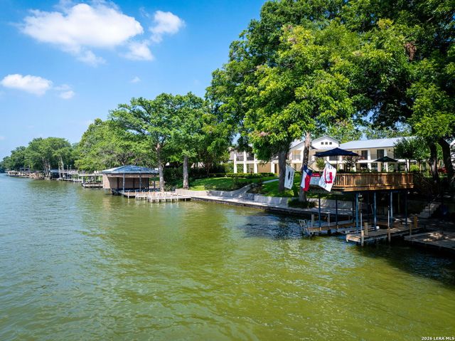 1186 HAPPY HAVEN RD, Mcqueeney, TX 78123