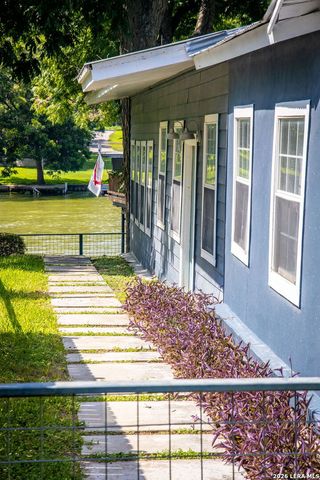 1186 HAPPY HAVEN RD, Mcqueeney, TX 78123
