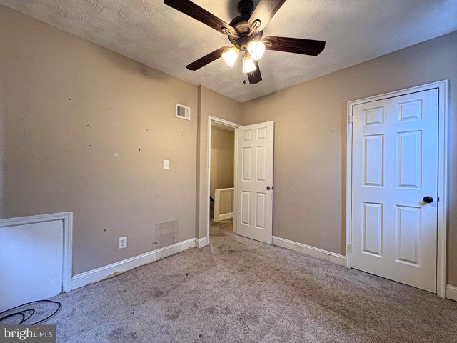 1688 FORT DUPONT ST SE, Washington, DC 20020