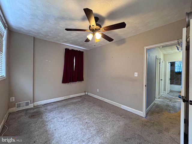 1688 FORT DUPONT ST SE, Washington, DC 20020