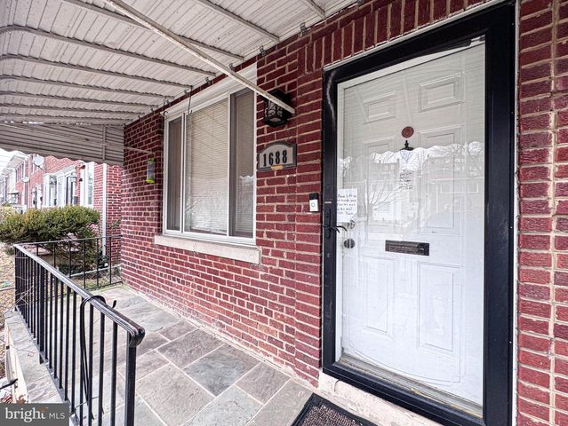 1688 FORT DUPONT ST SE, Washington, DC 20020