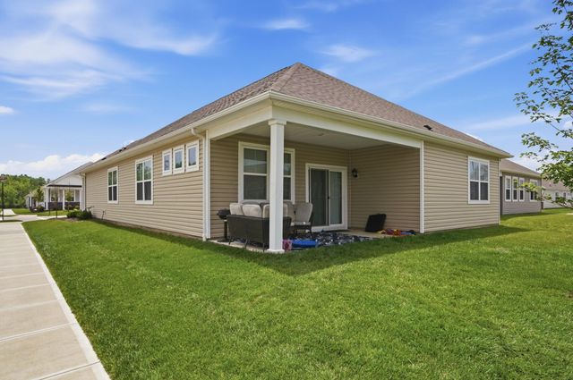 5851 Ryman Drive E, Grove City, OH 43123