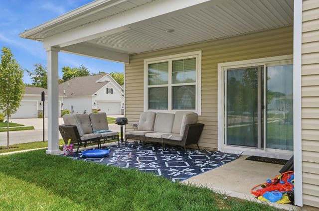 5851 Ryman Drive E, Grove City, OH 43123