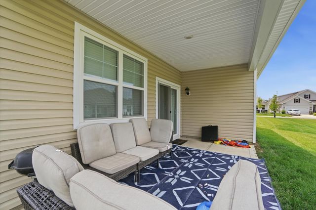 5851 Ryman Drive E, Grove City, OH 43123