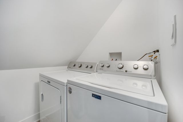1644 N Troy Street 2, Chicago, IL 60647