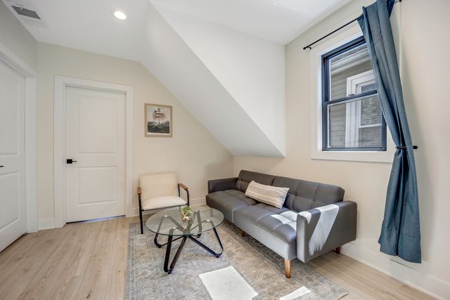 1644 N Troy Street 2, Chicago, IL 60647