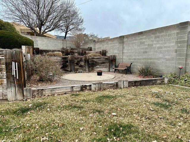 1906 Monte Largo Drive NE, Albuquerque, NM 87112