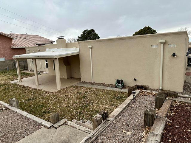 1906 Monte Largo Drive NE, Albuquerque, NM 87112