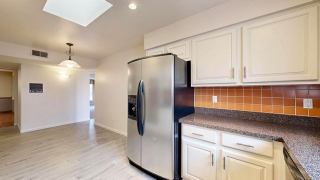 1906 Monte Largo Drive NE, Albuquerque, NM 87112