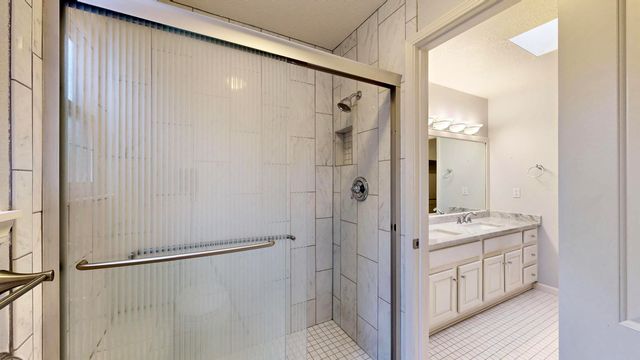 1906 Monte Largo Drive NE, Albuquerque, NM 87112