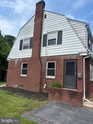 545 E HIGH ST, Elizabethtown, PA 17022
