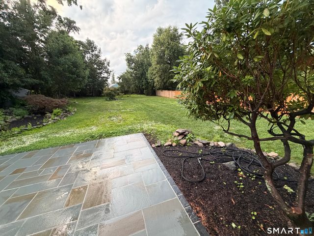 3 Mist Hill Drive, Brookfield, CT 06804