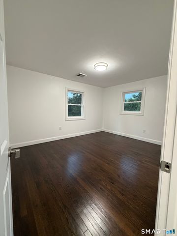 3 Mist Hill Drive, Brookfield, CT 06804
