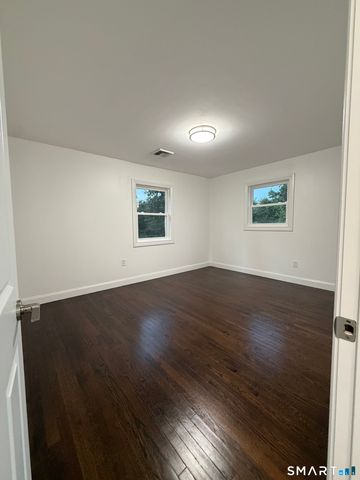 3 Mist Hill Drive, Brookfield, CT 06804