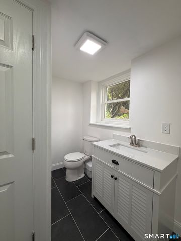 3 Mist Hill Drive, Brookfield, CT 06804