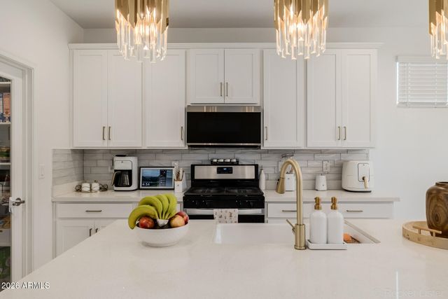 10955 W BEATRICE Street, Avondale, AZ 85323