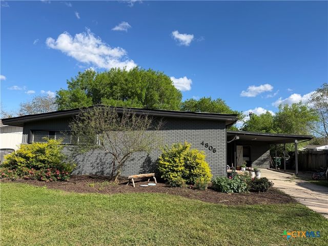 4806 Evergreen Street, Victoria, TX 77904
