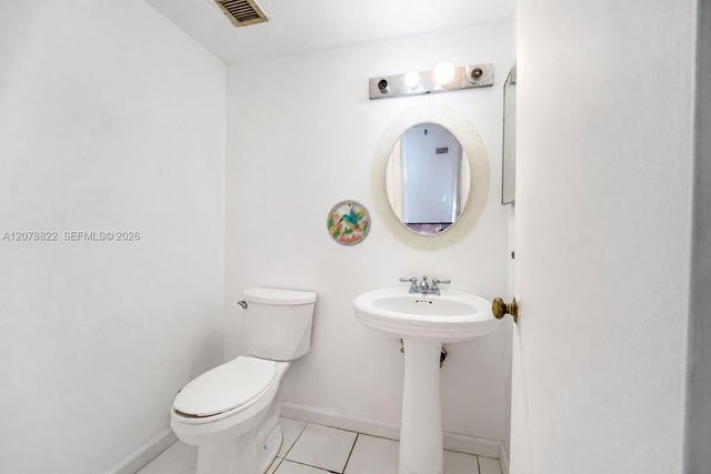 3850 Washington Street 314, Hollywood, FL 33021